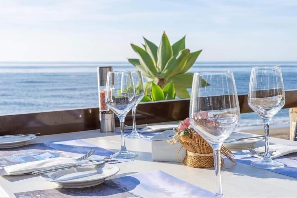 Lux. Frontbeach-Terrace. 5 Pools.Tv. 2 A.C.Netflix Benalmádena Dış mekan fotoğraf