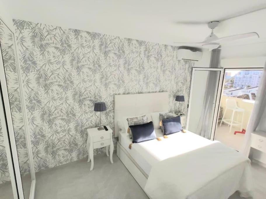 Lux. Frontbeach-Terrace. 5 Pools.Tv. 2 A.C.Netflix Benalmádena Dış mekan fotoğraf