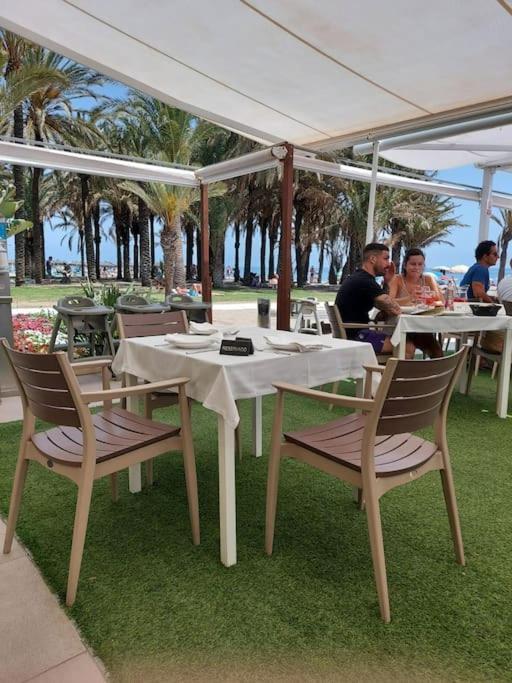 Lux. Frontbeach-Terrace. 5 Pools.Tv. 2 A.C.Netflix Benalmádena Dış mekan fotoğraf