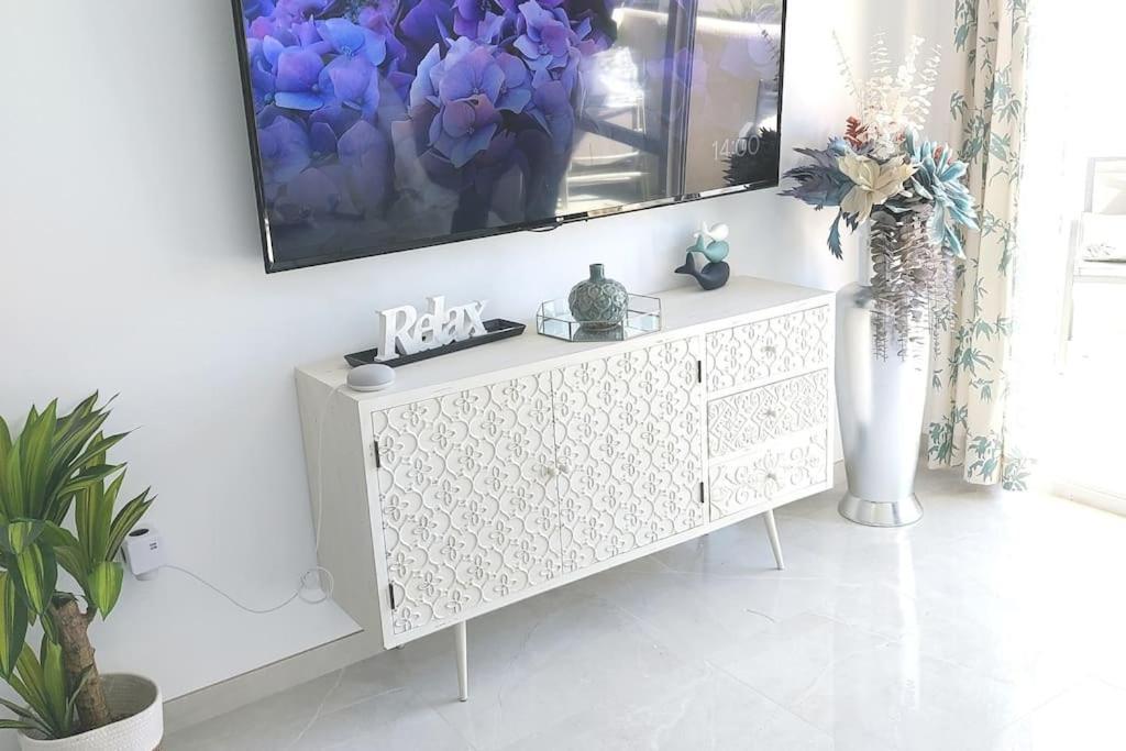 Lux. Frontbeach-Terrace. 5 Pools.Tv. 2 A.C.Netflix Benalmádena Dış mekan fotoğraf